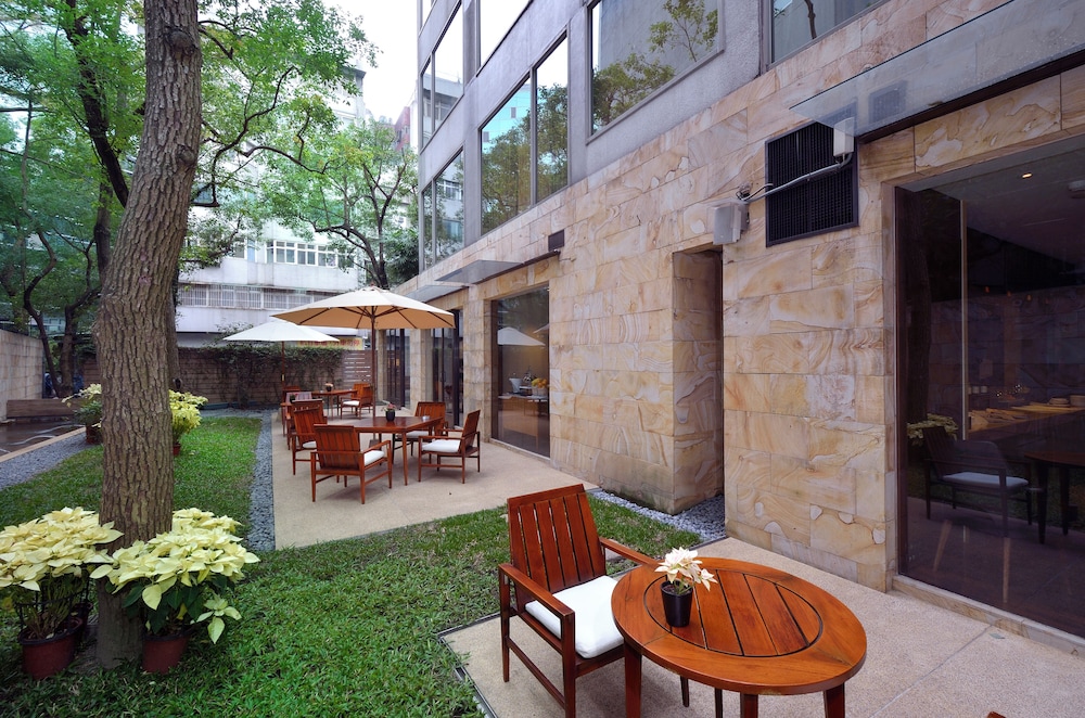 Les Suites Taipei Ching Cheng 63/67