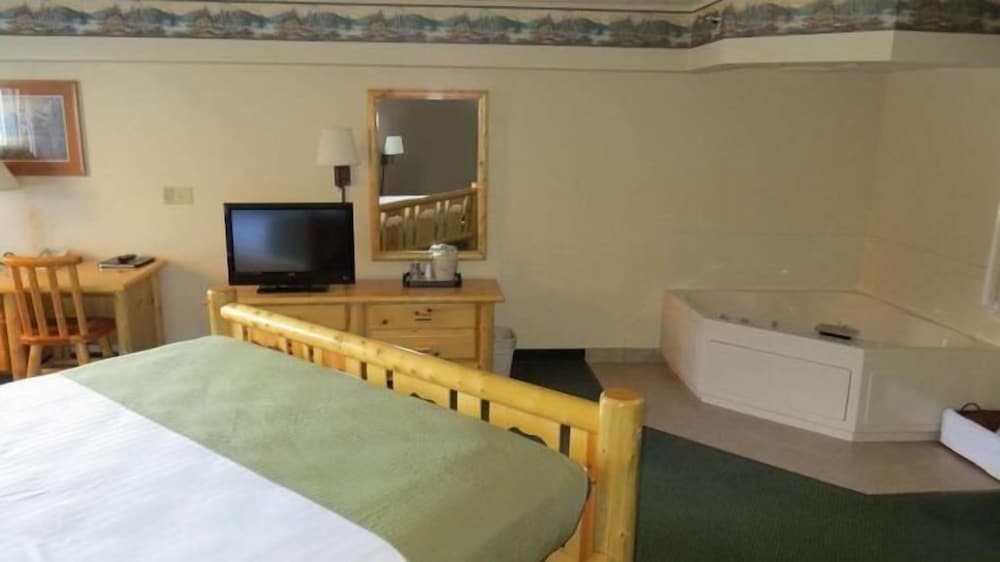 Quality Inn Ladysmith, WI 20/46