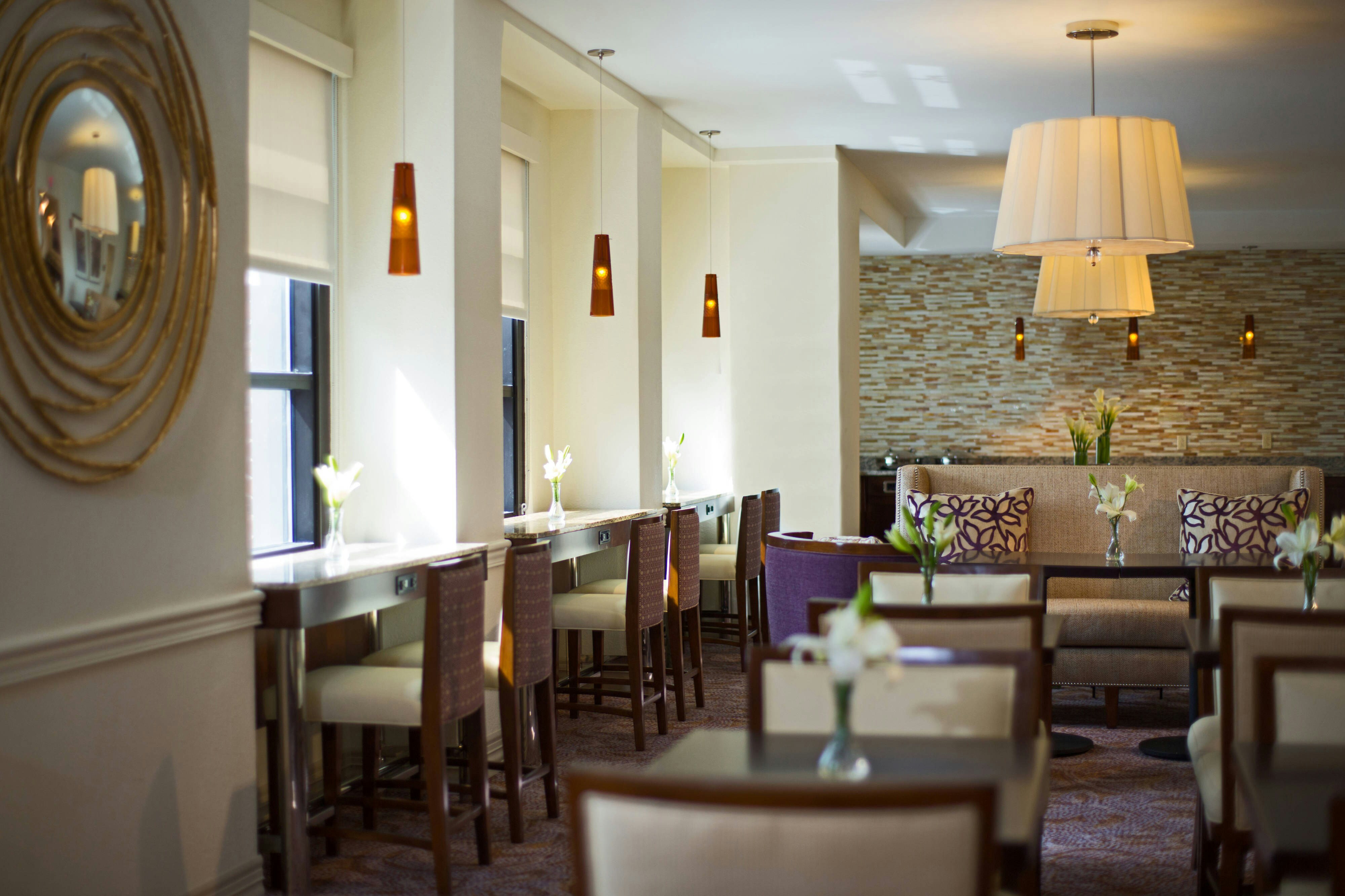 PEORIA MARRIOTT PERE MARQUETTE 39/50