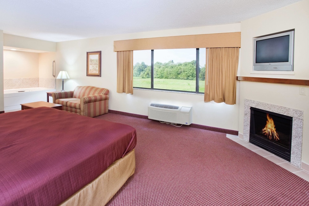 University Inn Boiling Springs, NC 6/23