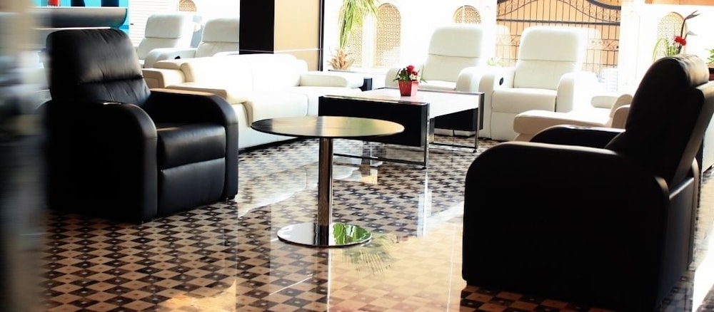 JUFFAIR GATE HOTEL 40/52