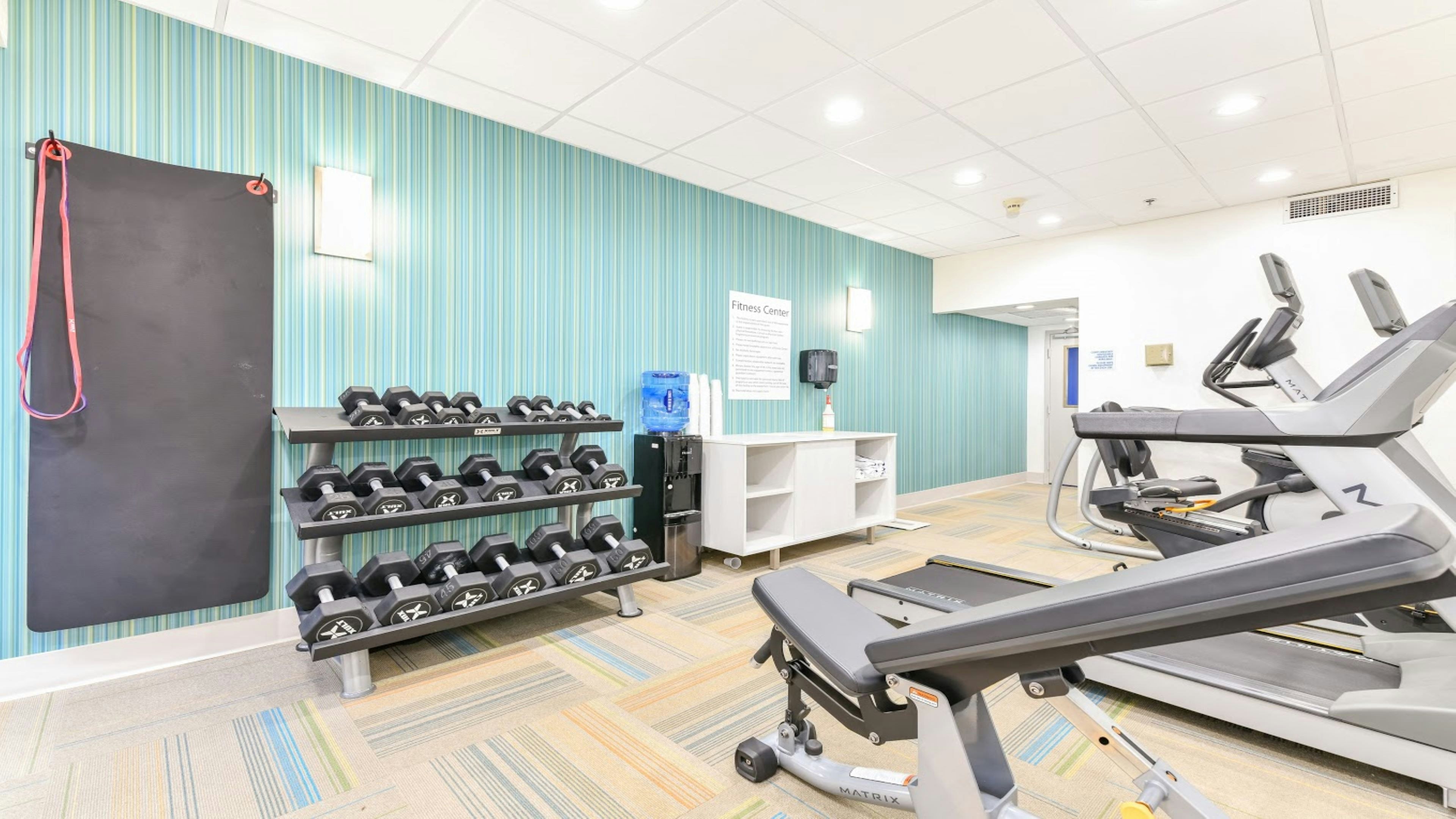 Holiday Inn Express Hotel and Suites Pigeon Forge/Near Dollywood 39/55