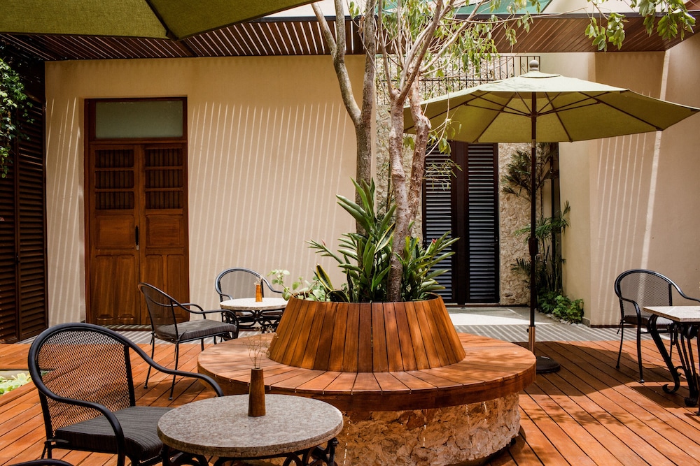 Ya'ax Hotel Boutique 52/74