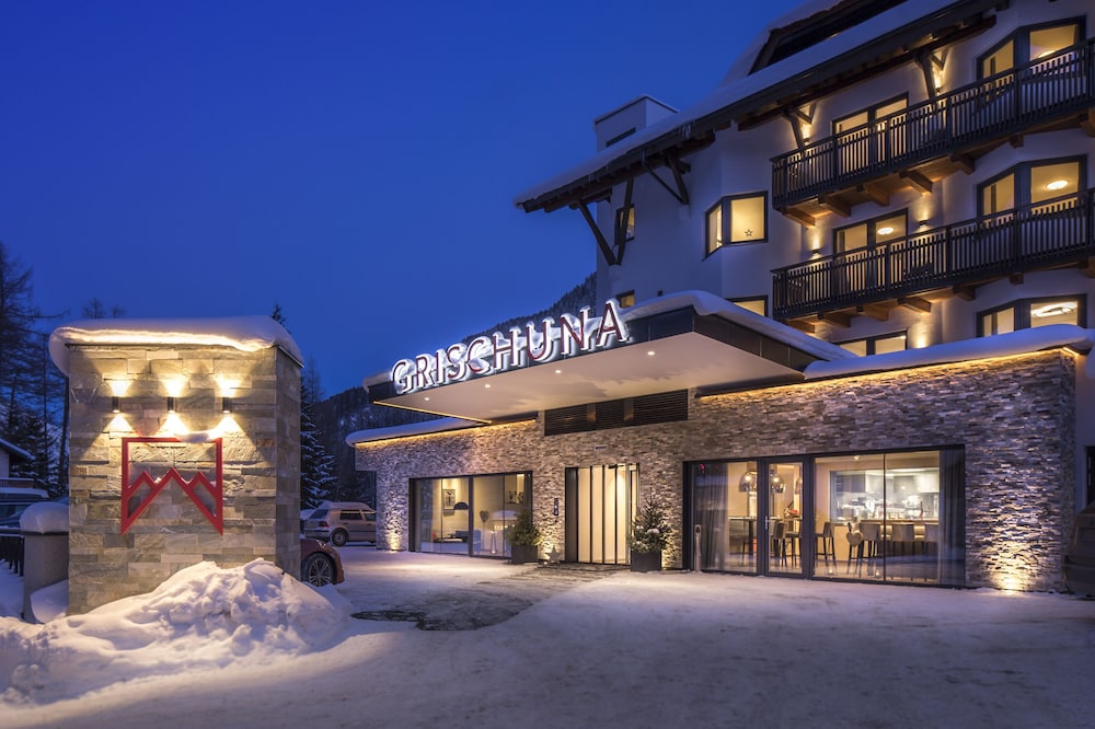 Hotel Grischuna 2/50
