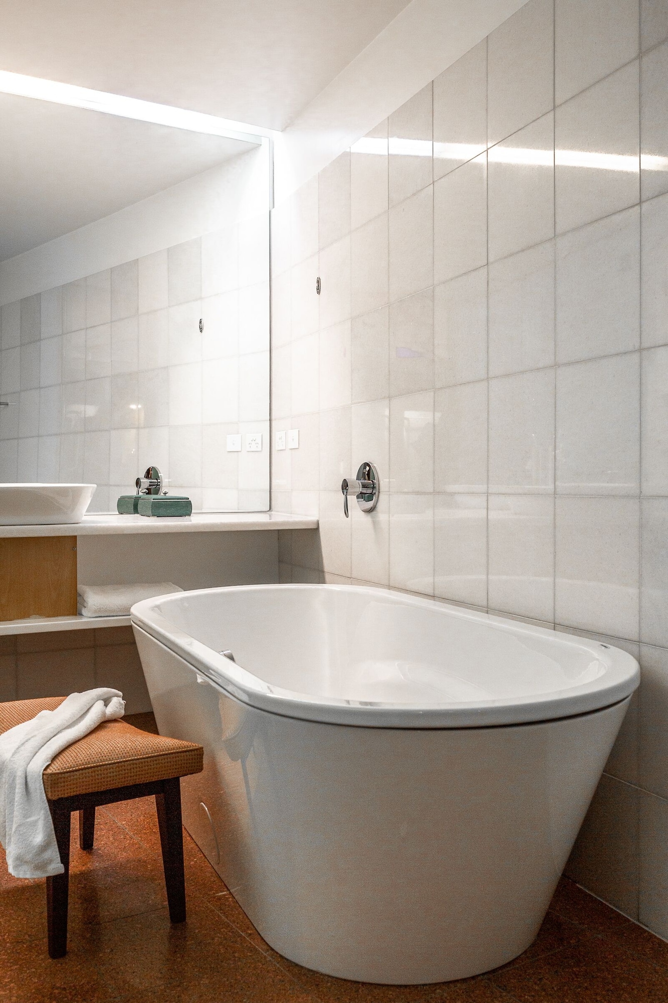 Loft, Suite, King Bed، The Islington Hotel 3/7