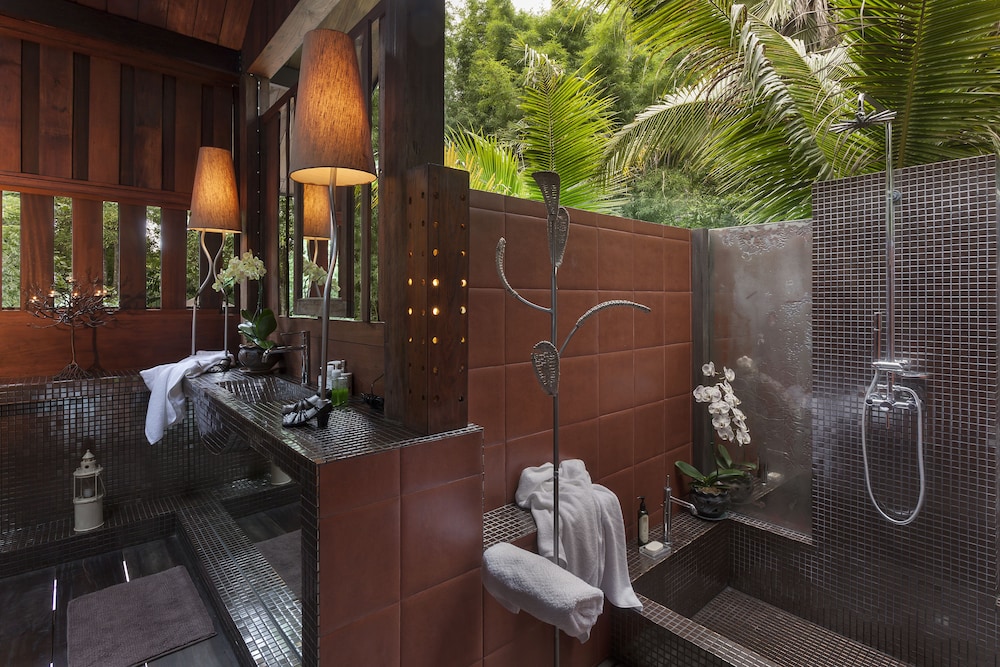 Chandra Residence 48/50