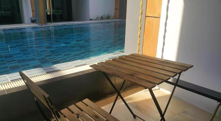 Z2 Boutique Hotel 35/56