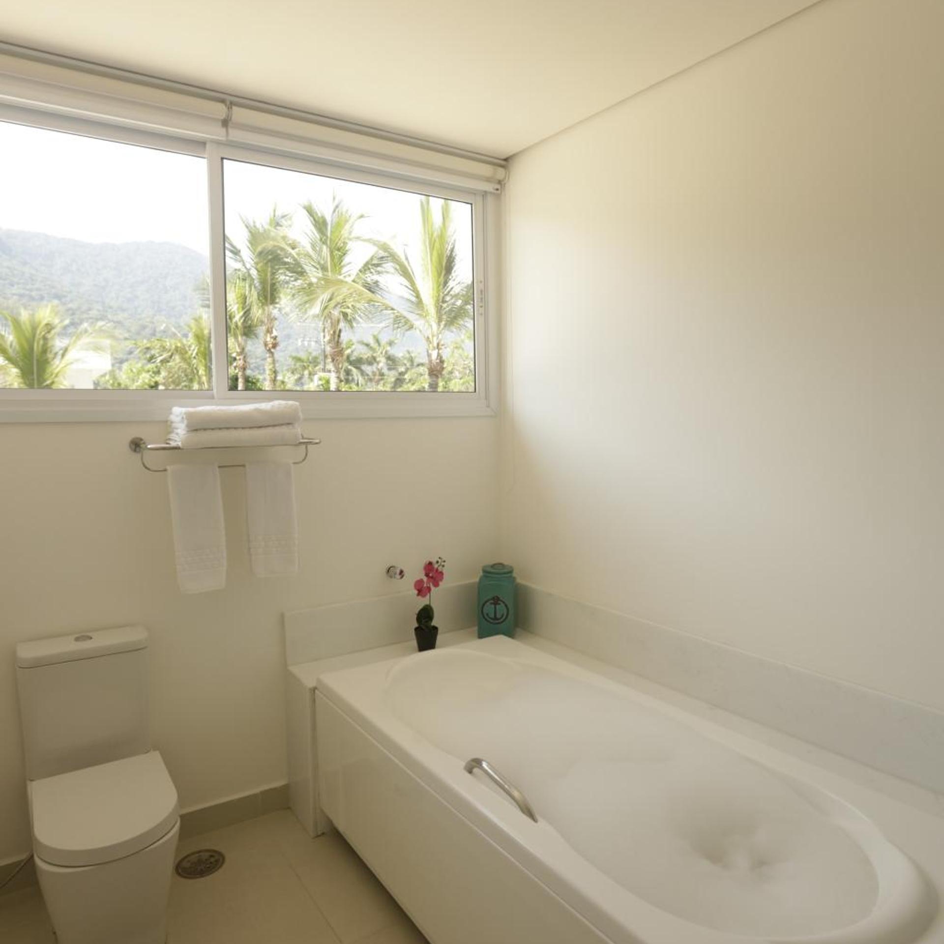 HOTEL MAUI MARESIAS 49/51