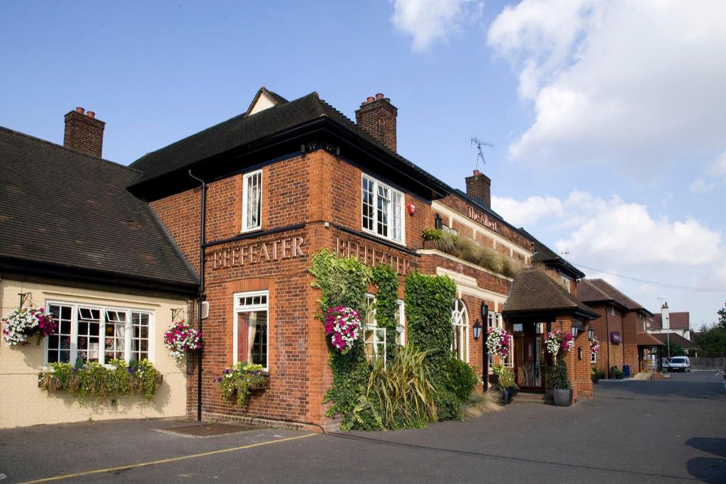 Premier Inn Colchester (Cowdray Avenue) 12/70
