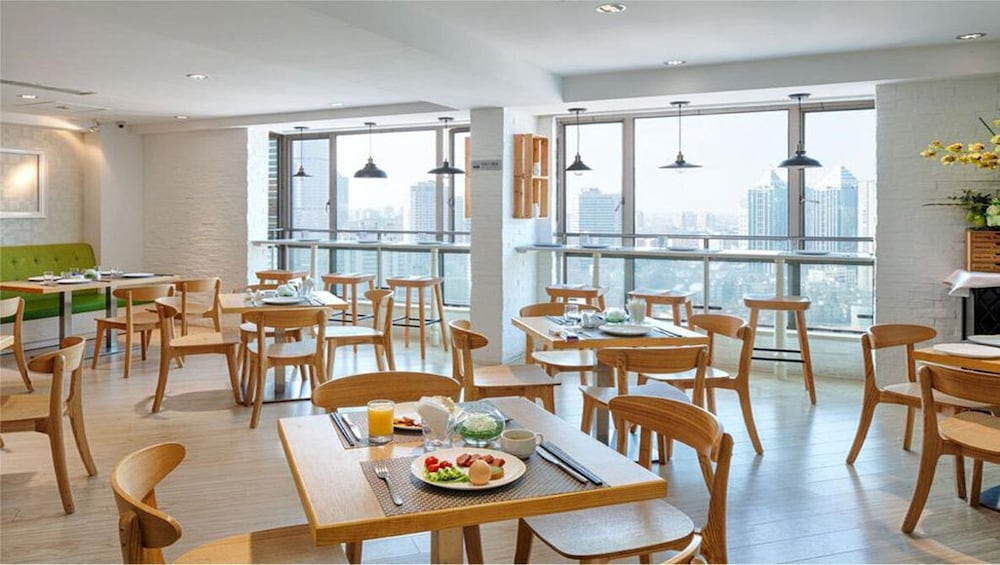 KINGTOWN HOTEL HONGQIAO 15/19