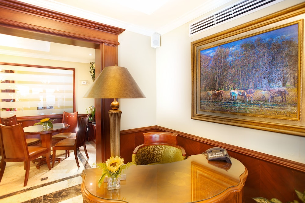 Toscana Inn photo4