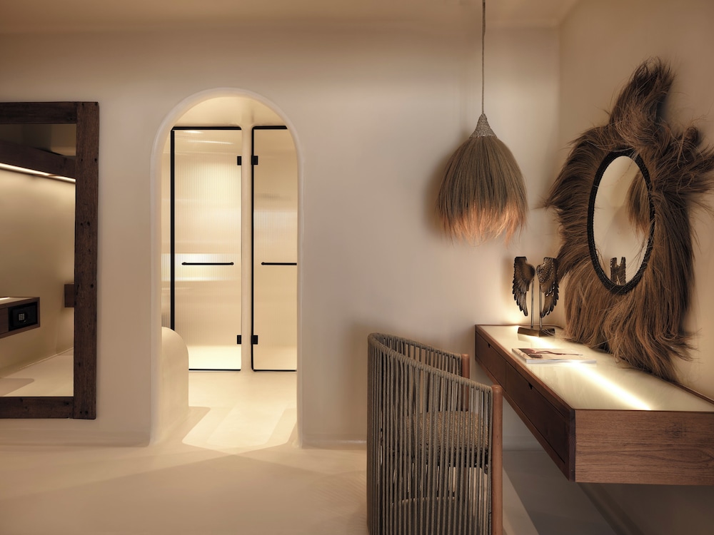 AYA Resort 60/60