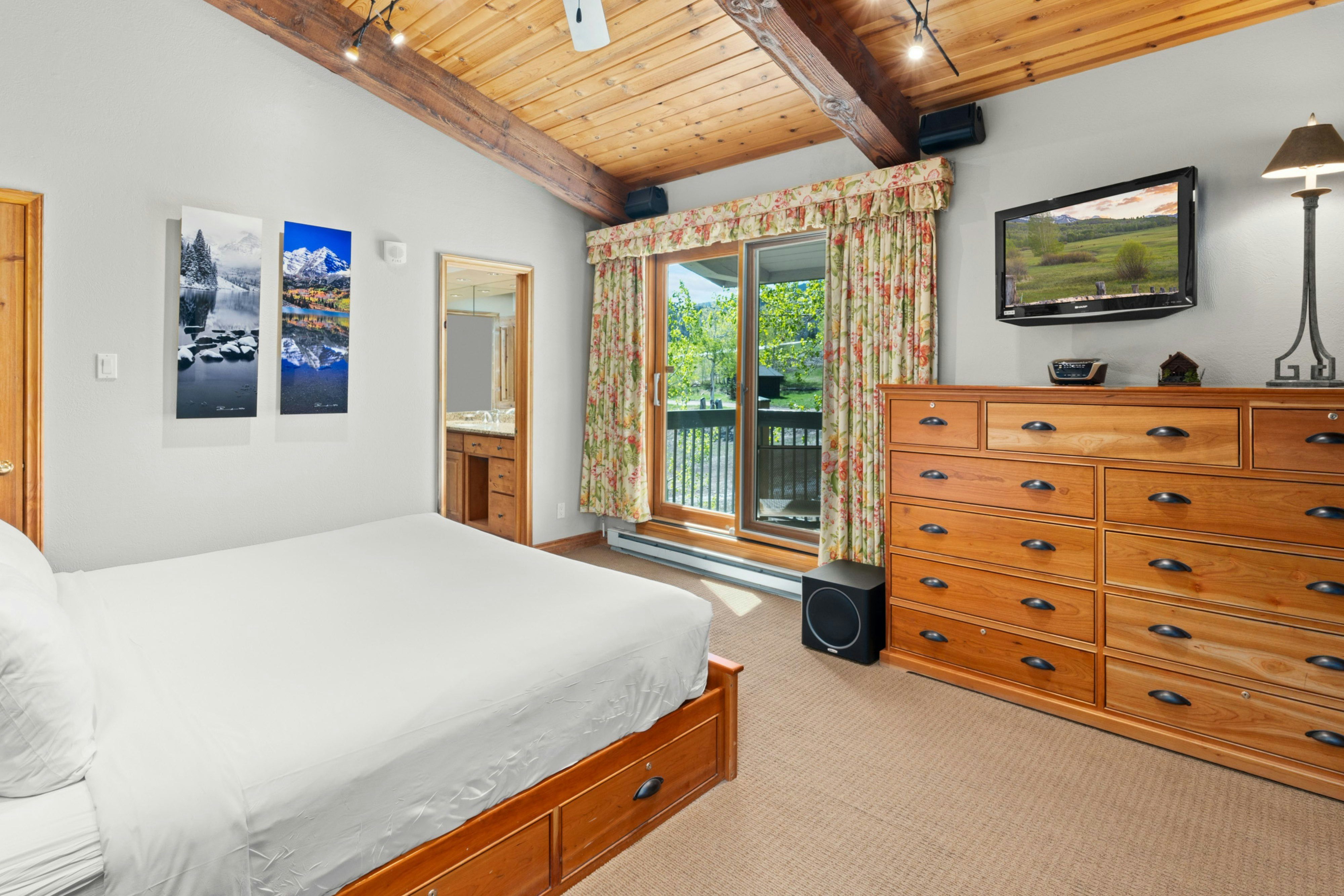 Top of the Village - Destination Hotels & Resorts 6/56