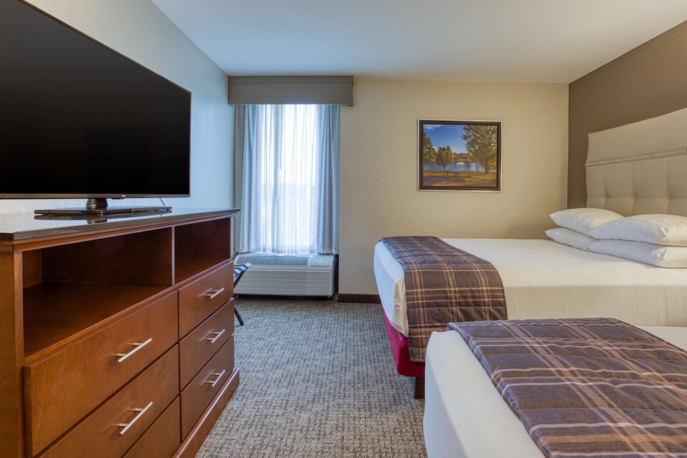 Drury Inn and Suites St Louis Fairview Heights 17/50