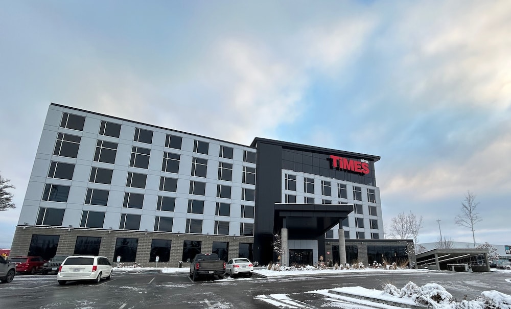 Grand Hotel TiMES Blainville-Mirabel 2/37
