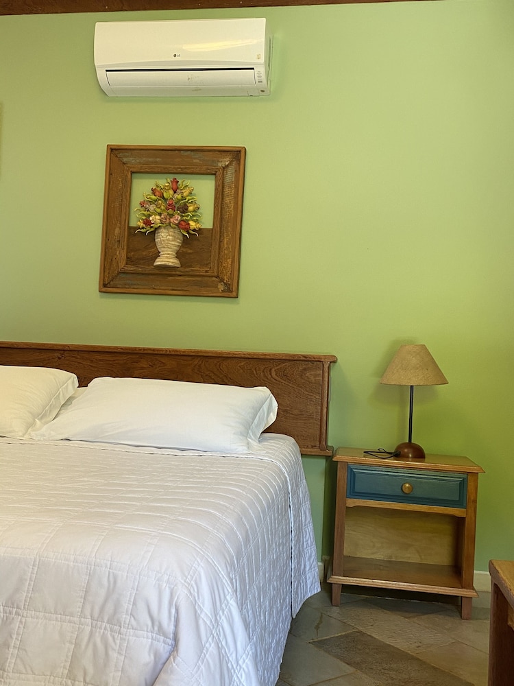 STANDARD, TWIN BEDS