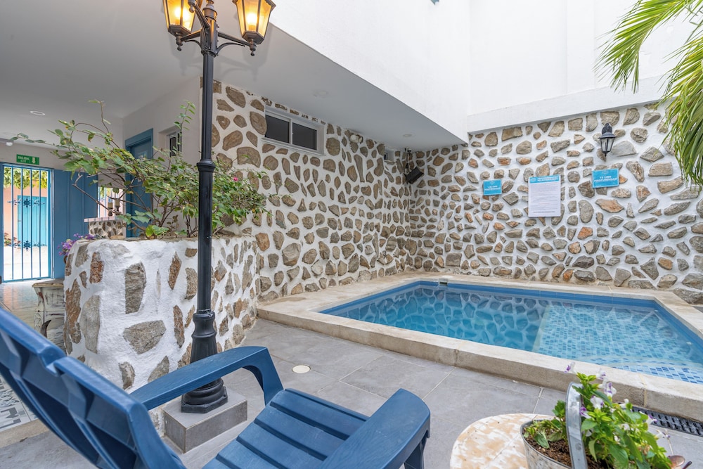 Hotel ADAZ Mediterraneo 35/57