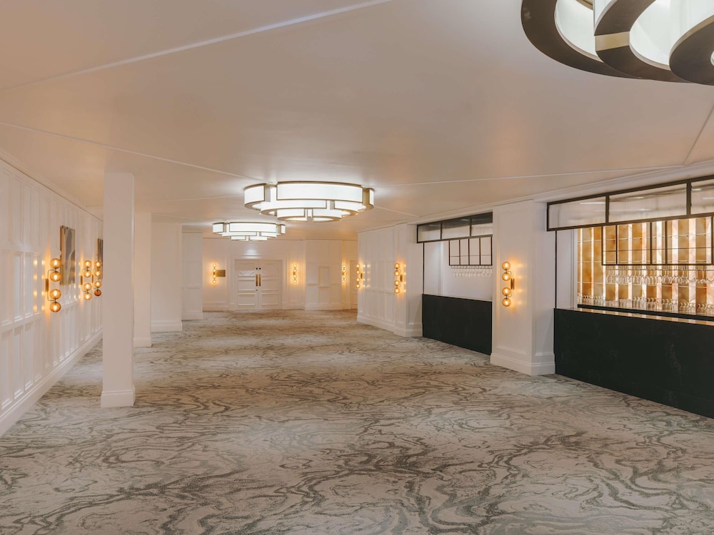 Fairmont Cheshire The Mere 40/49