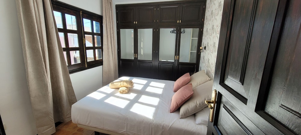 Ecolife Hotel 16/50