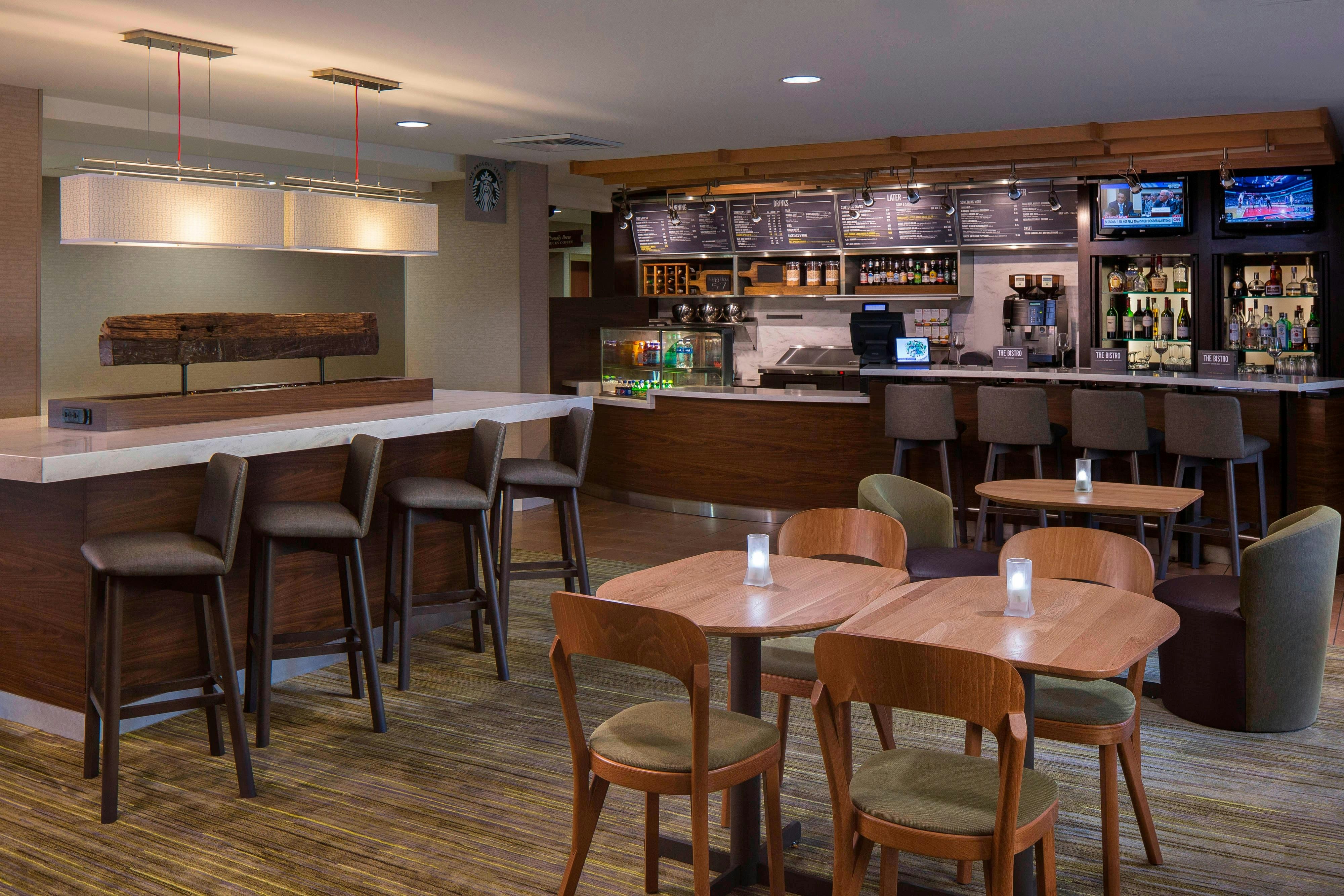 Courtyard by Marriott Daytona Beach Speedway/Airport 8/12