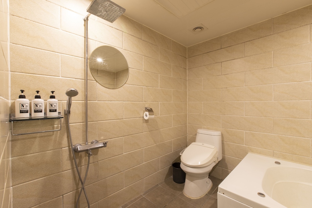 Calm Rest Hotel Busan Sasang 44/50