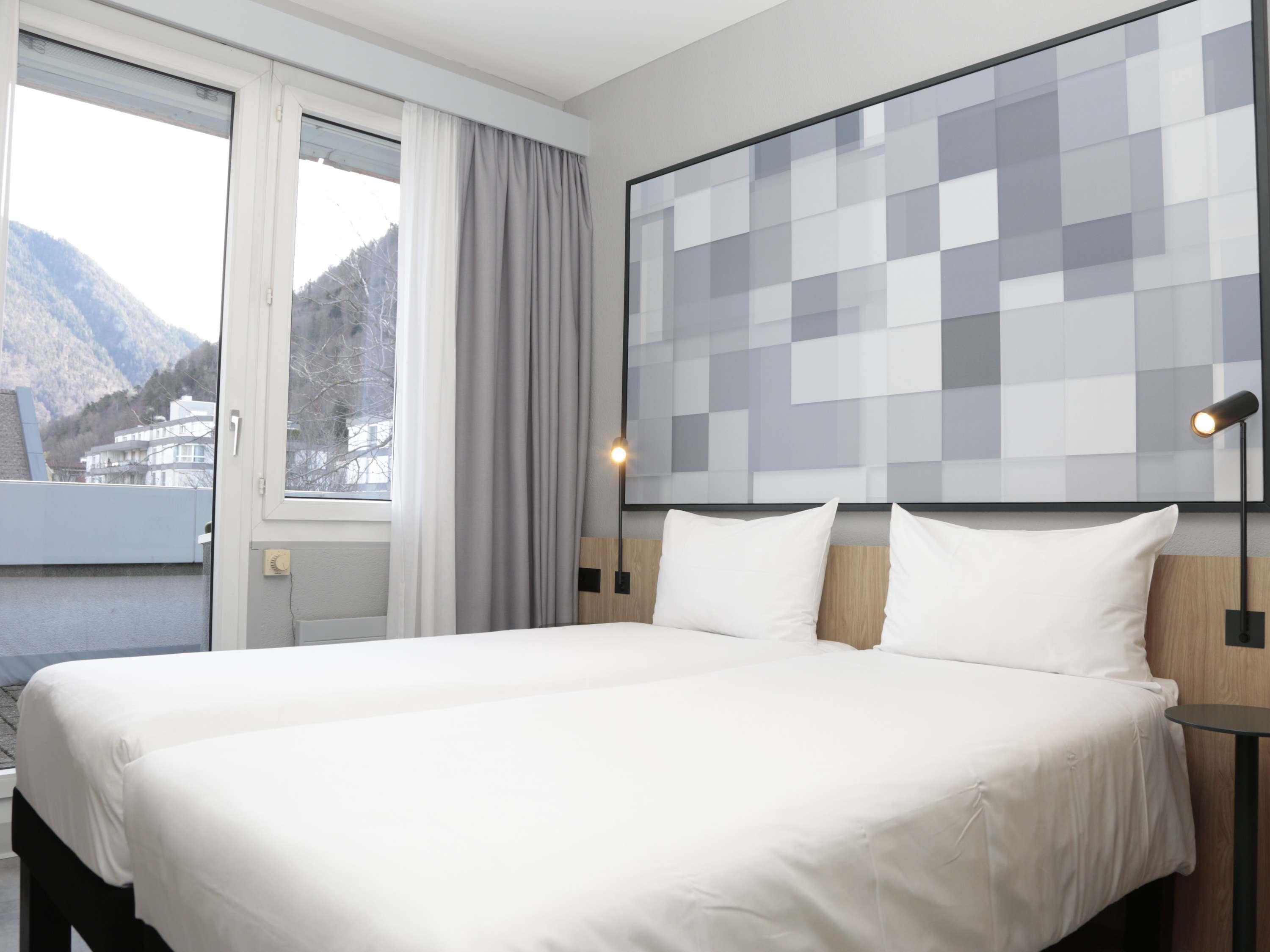 Room, Twin Beds, Balcony