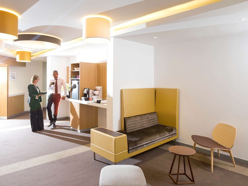Novotel Paris Orly Rungis 7/75