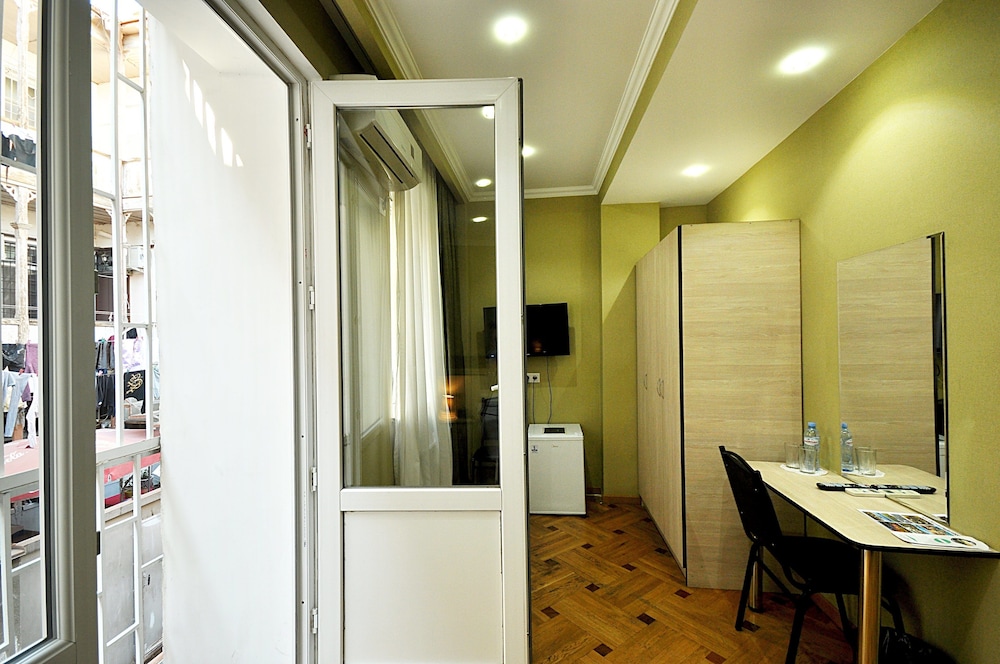 Hotel Frida 33/33