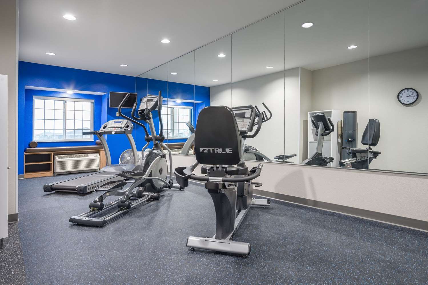 Microtel Inn And Suites By Wyndham Moorhead Fargo Area 26/39