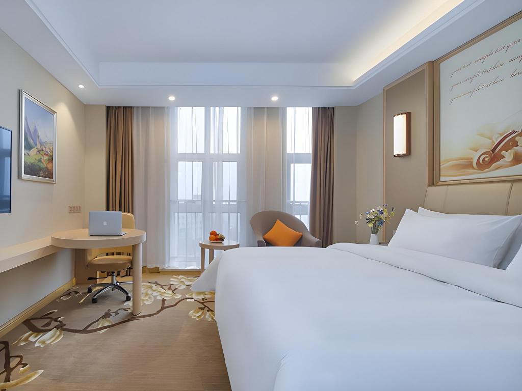 Vienna Hotel (Chaohu Lijing International) 17/40