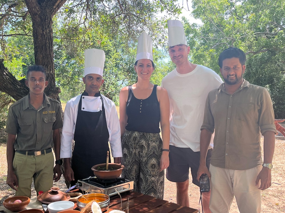 Mahoora Tented Safari Camp Wilpattu 2/50