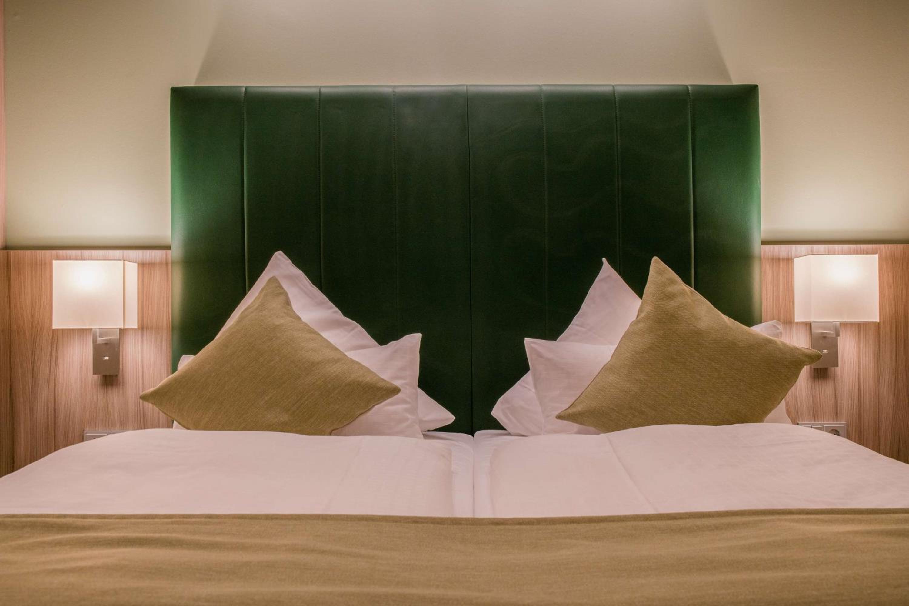 Room, Double Bed, Rear View