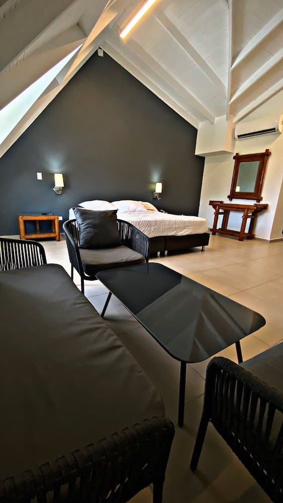 Hotel Lord Pierre 49/60