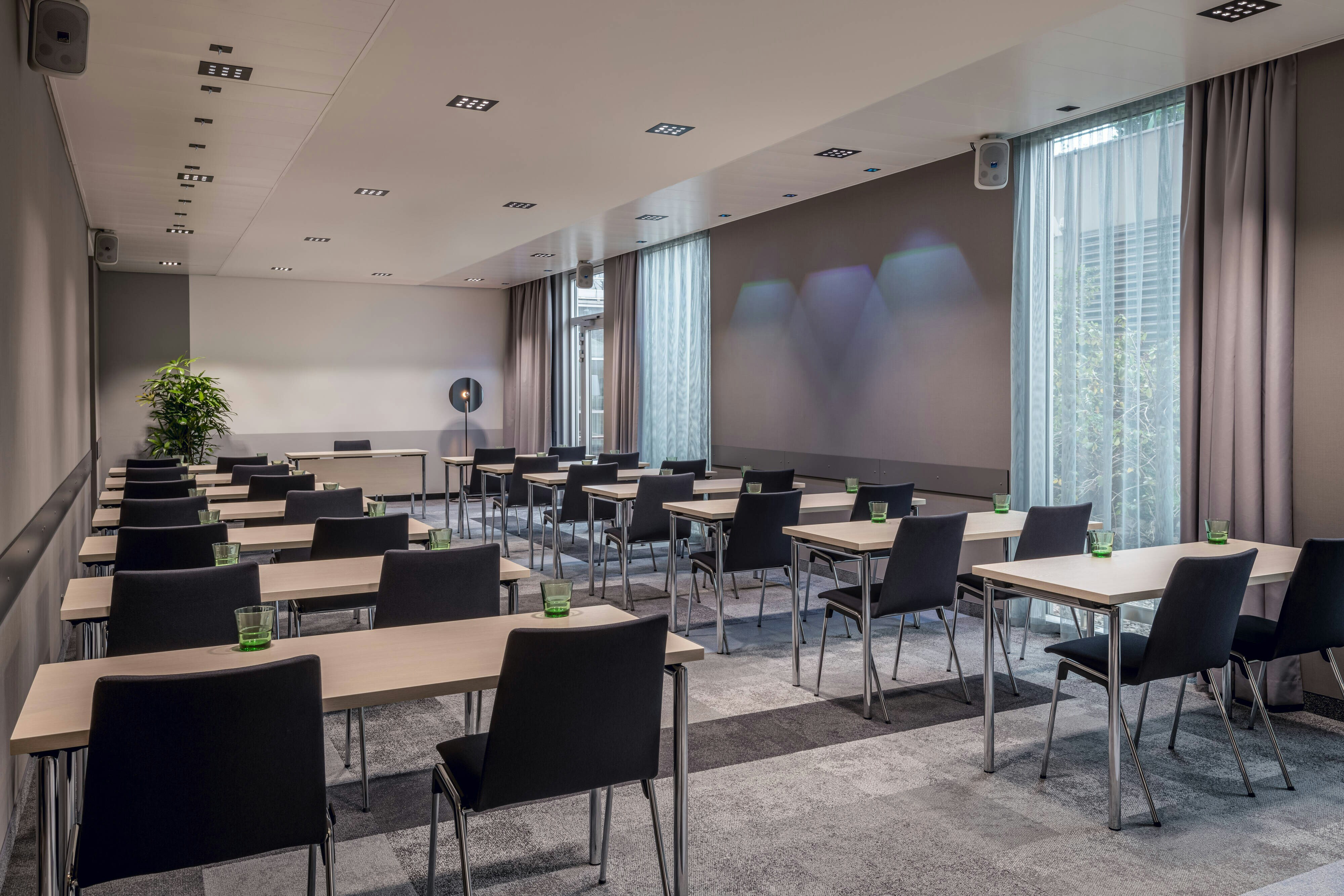 Courtyard By Marriott Linz 46/55