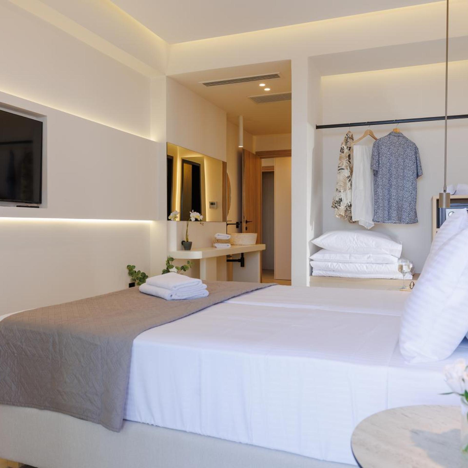 Sokratis LocoLux Villas & Suites 27/86