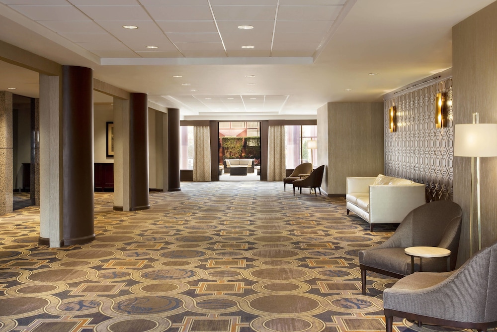 Sheraton LaGuardia East Hotel 13/27