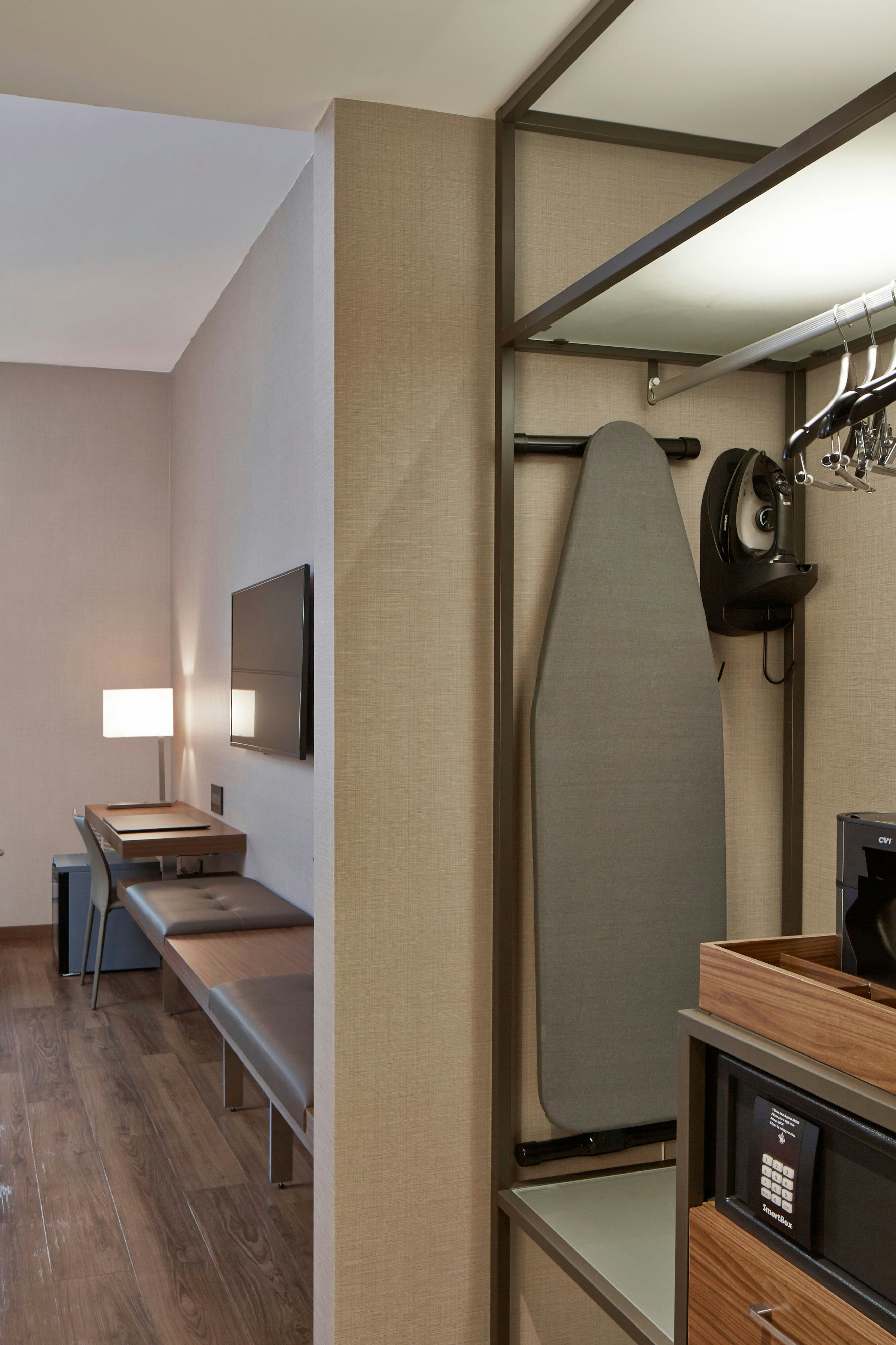 Ac Hotel By Marriott Minneapolis Downtown 44/44