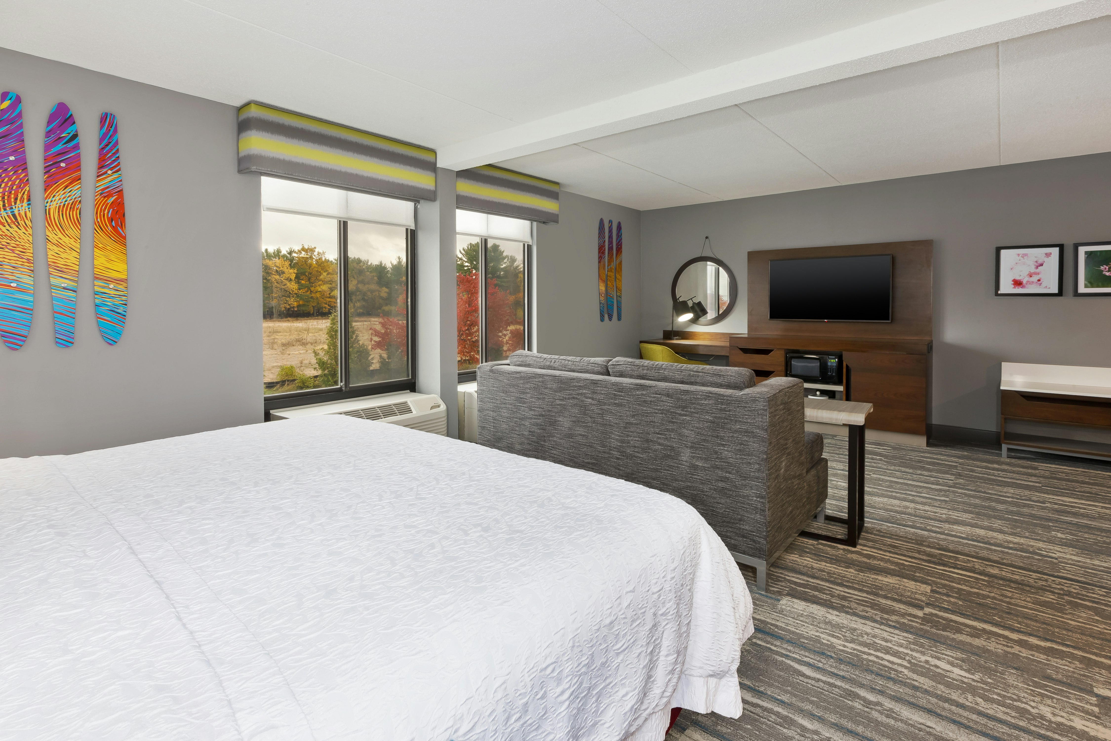 غرفة بسرير كينج لذوي الإعاقة، Hampton Inn Traverse City 2/10