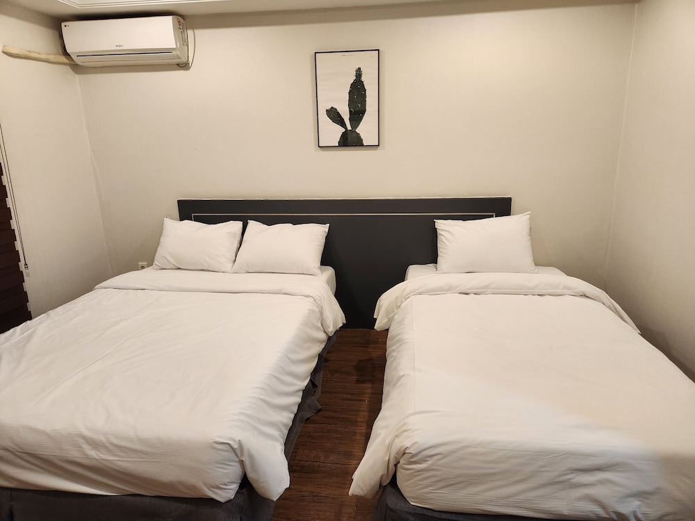 Navis Hotel & Pension 16/41