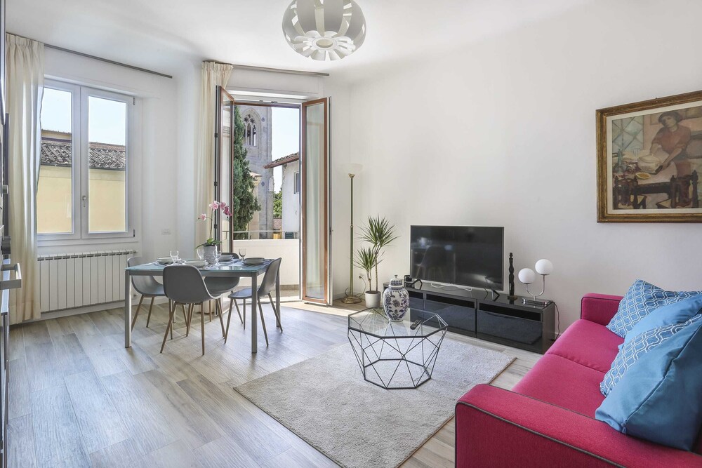 Florence Apartment Great Location - Hosted by Sweetstay 6/14