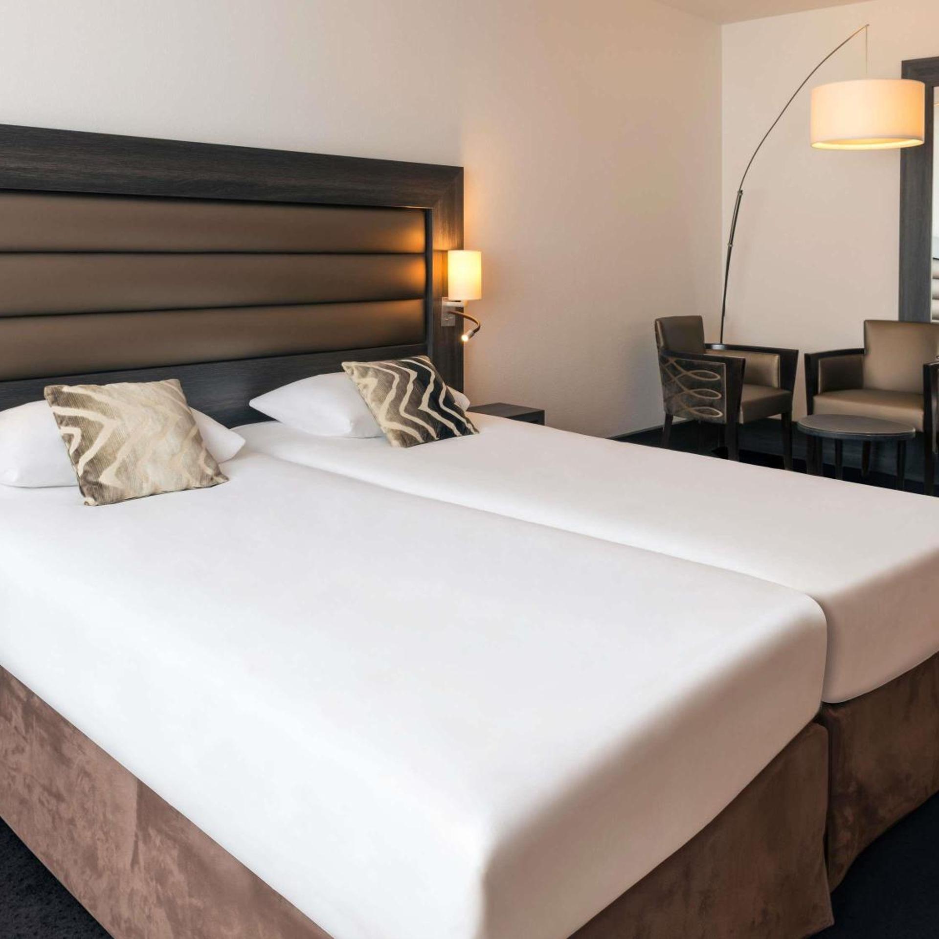 Superior, Convertible Double Bed