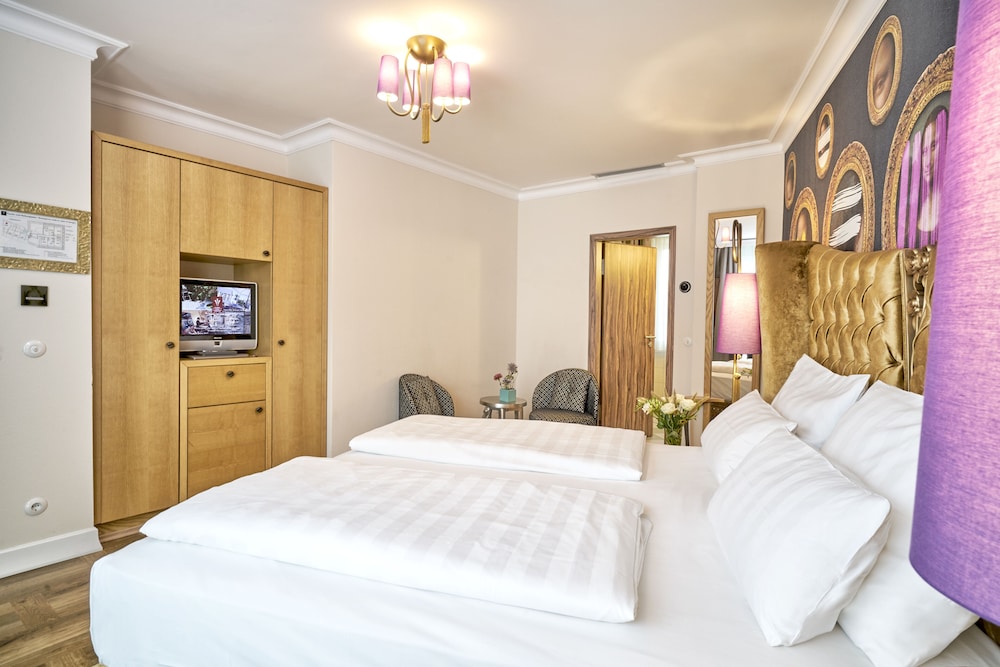 Classic Hotel Harmonie 21/77