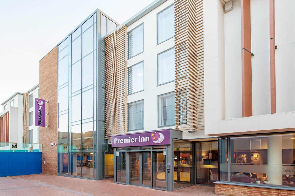 Premier Inn St Albans City Centre 34/43