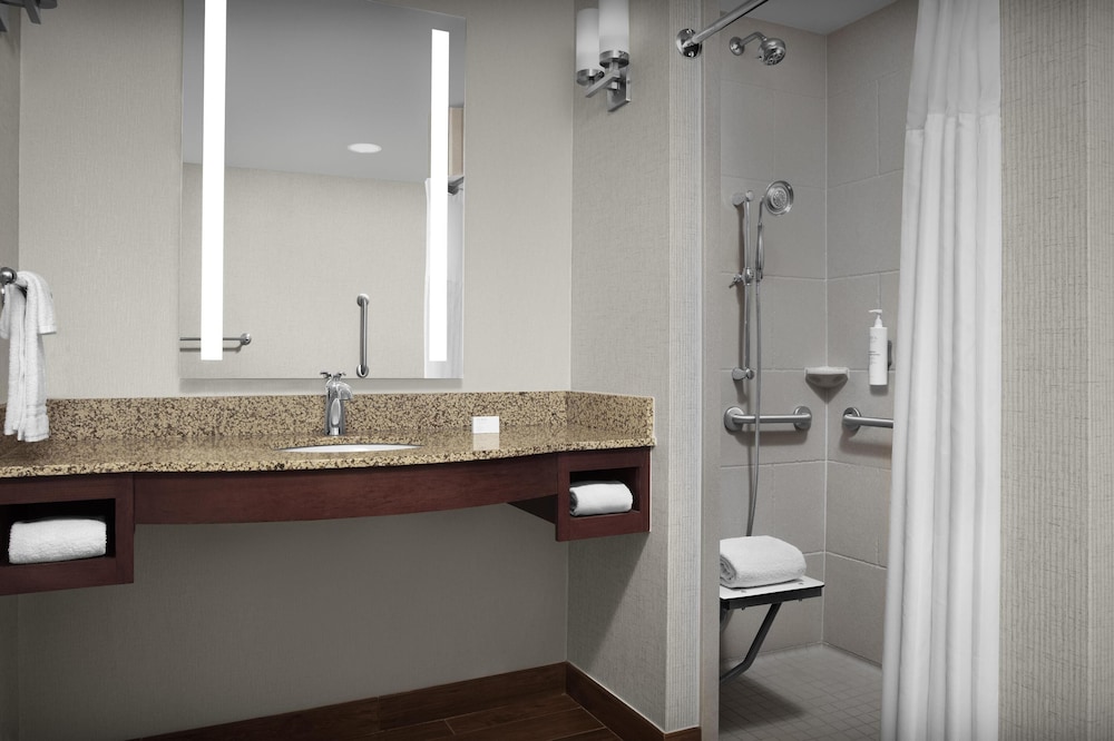 Hilton Garden Inn Oklahoma City Bricktown 50/50