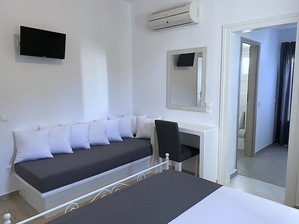 Antiparos View 33/50