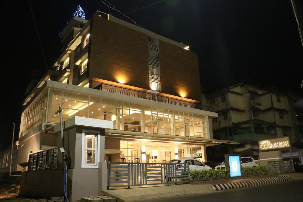 Cosmique Clarks Inn Suites Goa 6/48