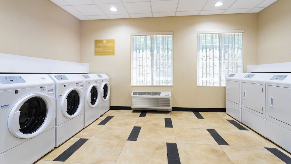 Candlewood Suites GROVE CITY - OUTLET CENTER 20/43