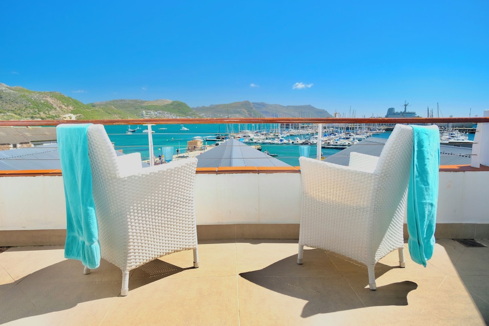 Simon's Town Quayside Hotel 57/60