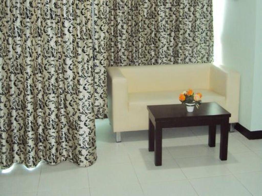 Aryan Suites Hotel 34/53
