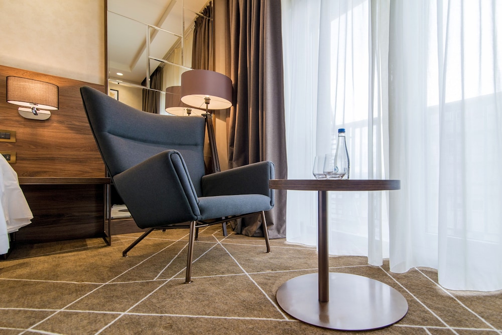 SHERATON NOVI SAD 33/48